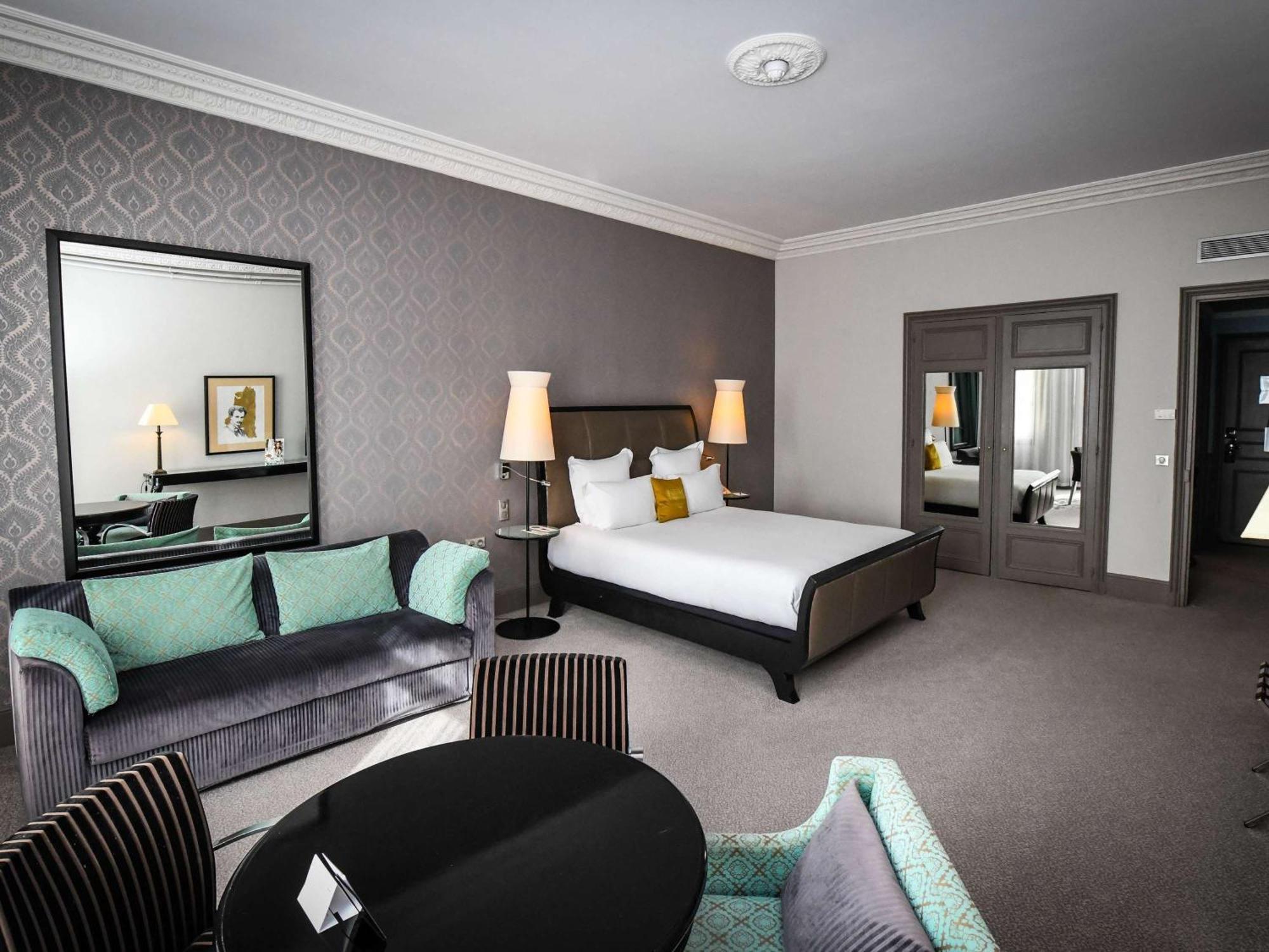 Le Grand Hotel De Cabourg - Mgallery Hotel Collection Экстерьер фото